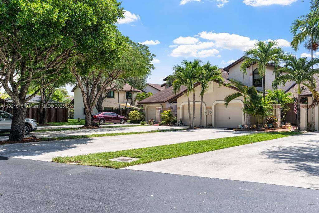 Miami, FL 33186,10091 SW 137th Pl