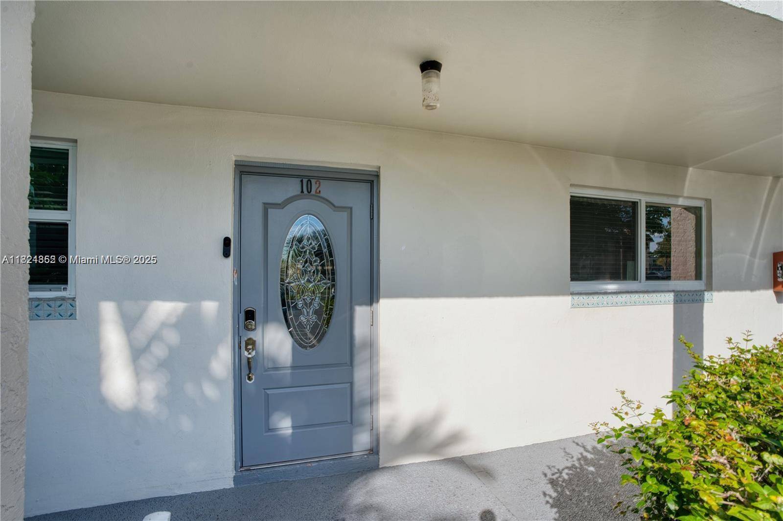 Sunrise, FL 33322,8300 Sunrise Lakes Blvd #102