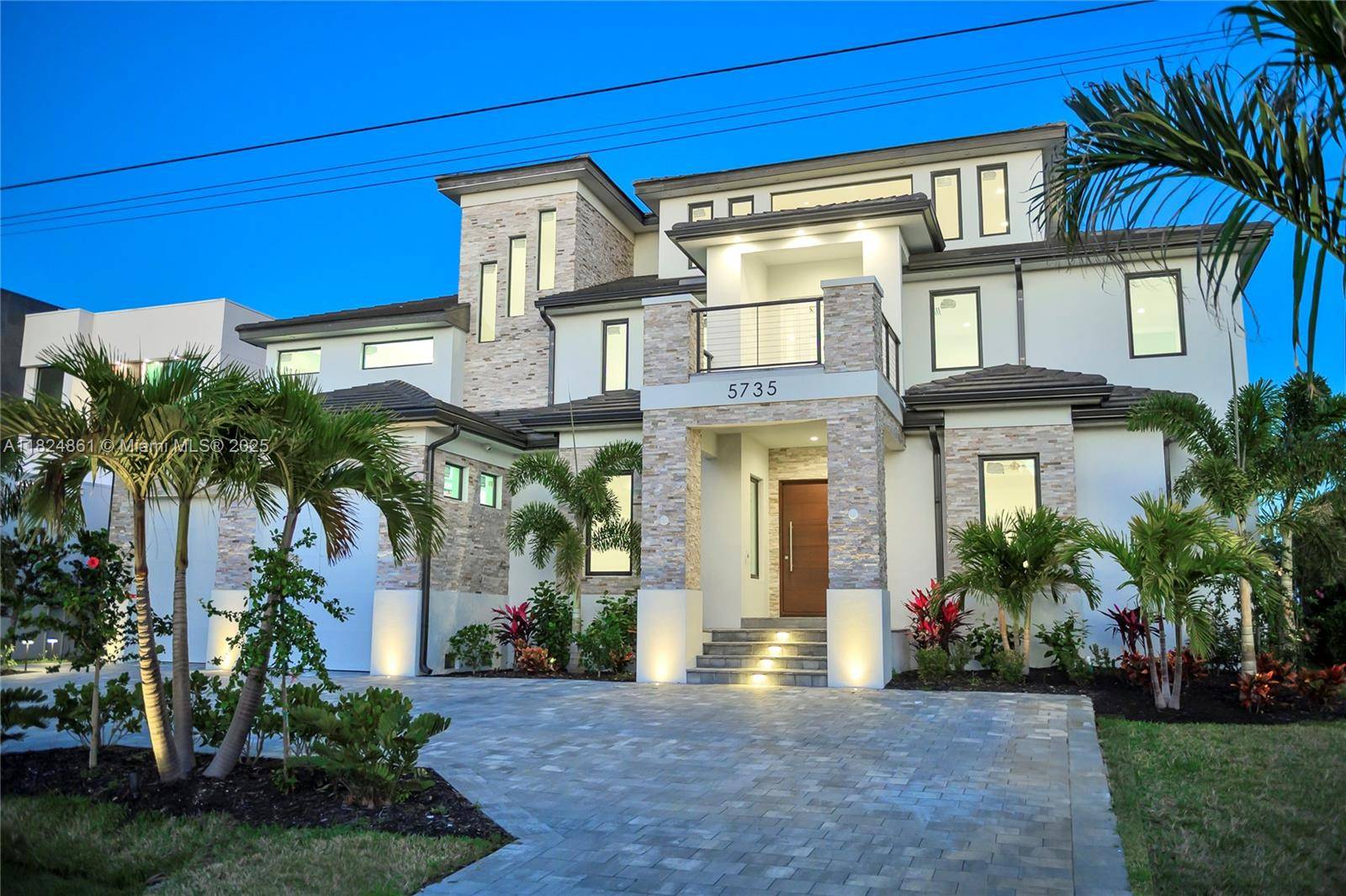 Cape Coral, FL 33904,5735 Riverside Dr