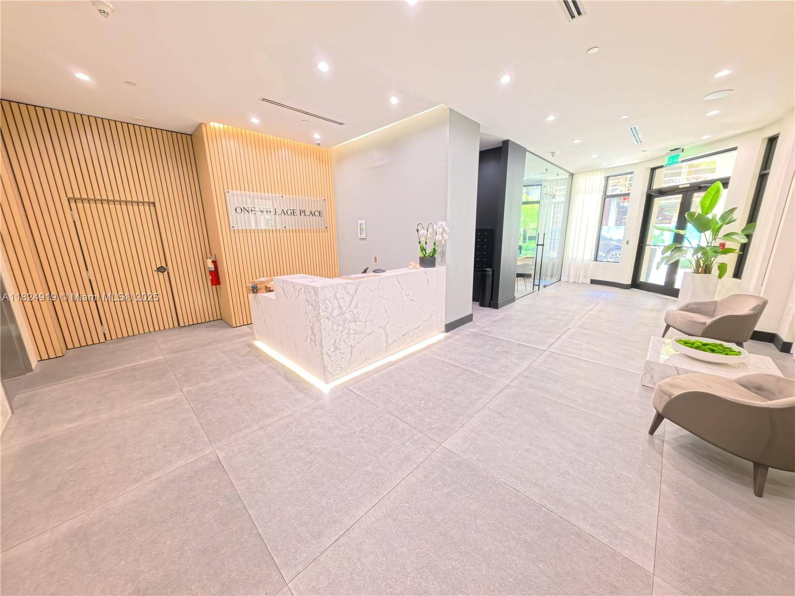Coral Gables, FL 33146,4100 Salzedo St #809