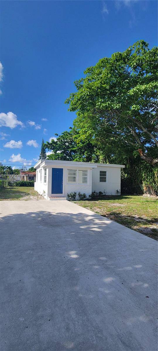 Miami, FL 33168,741 NW 116th St