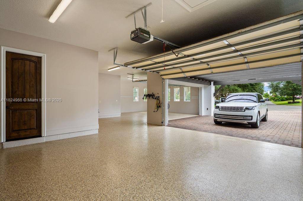 Winter Park, FL 32789,2211 Azalea Pl
