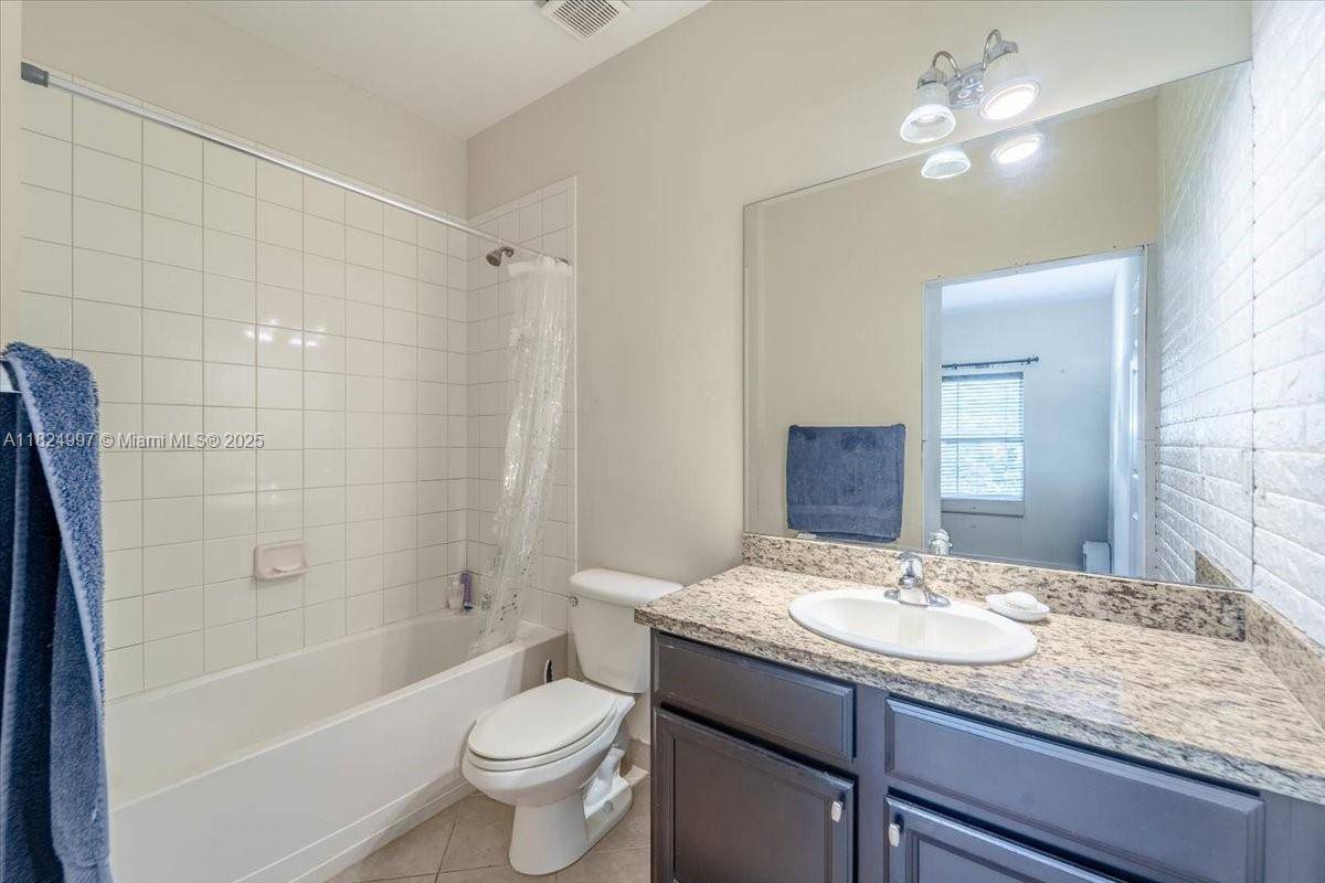 Boynton Beach, FL 33426,370 Lake Monterey Cir