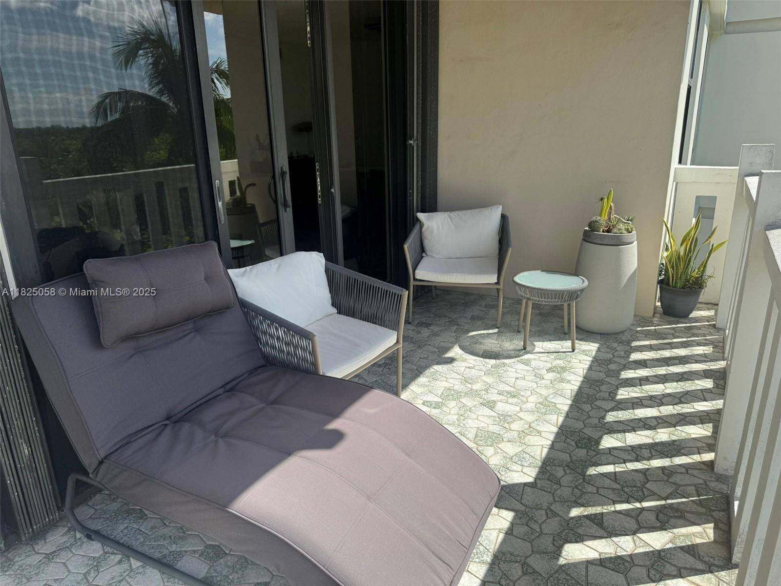 Key Biscayne, FL 33149,1111 Crandon Blvd #C402