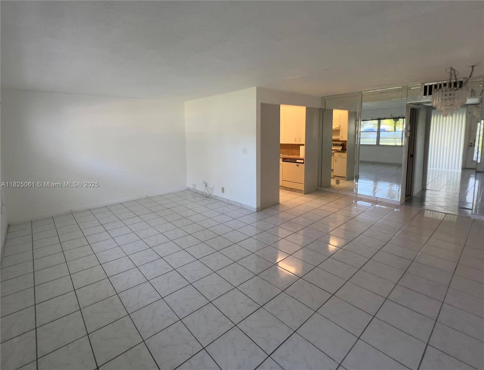 Coconut Creek, FL 33066,4701 Martinique Dr #F1