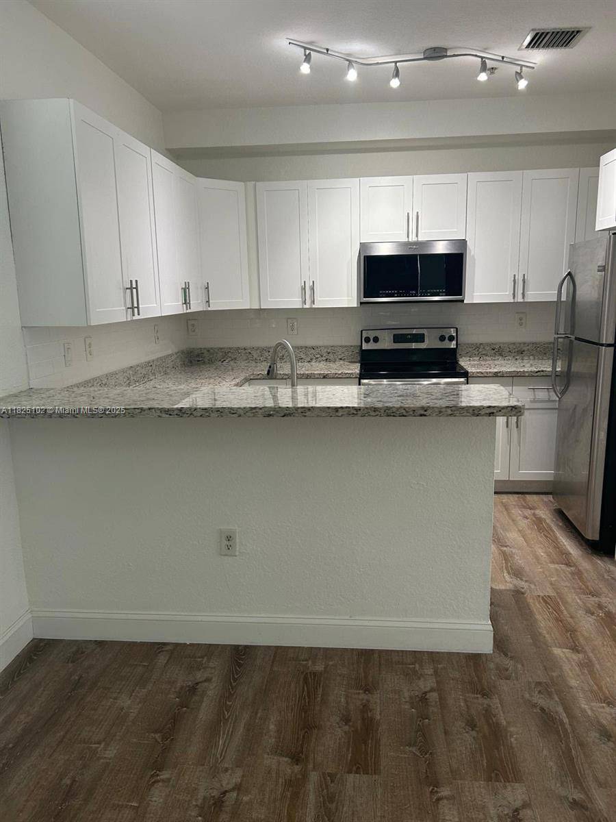 Miramar, FL 33027,4465 SW 160th Ave #201