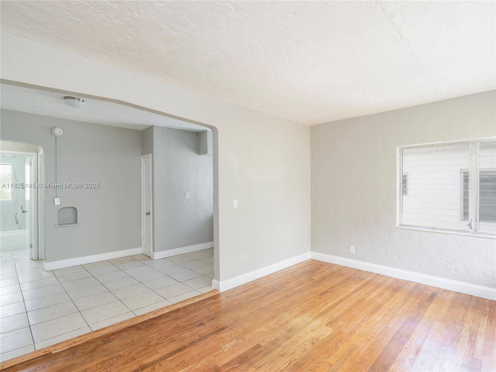 Miami Beach, FL 33141,7635 Dickens Ave #8