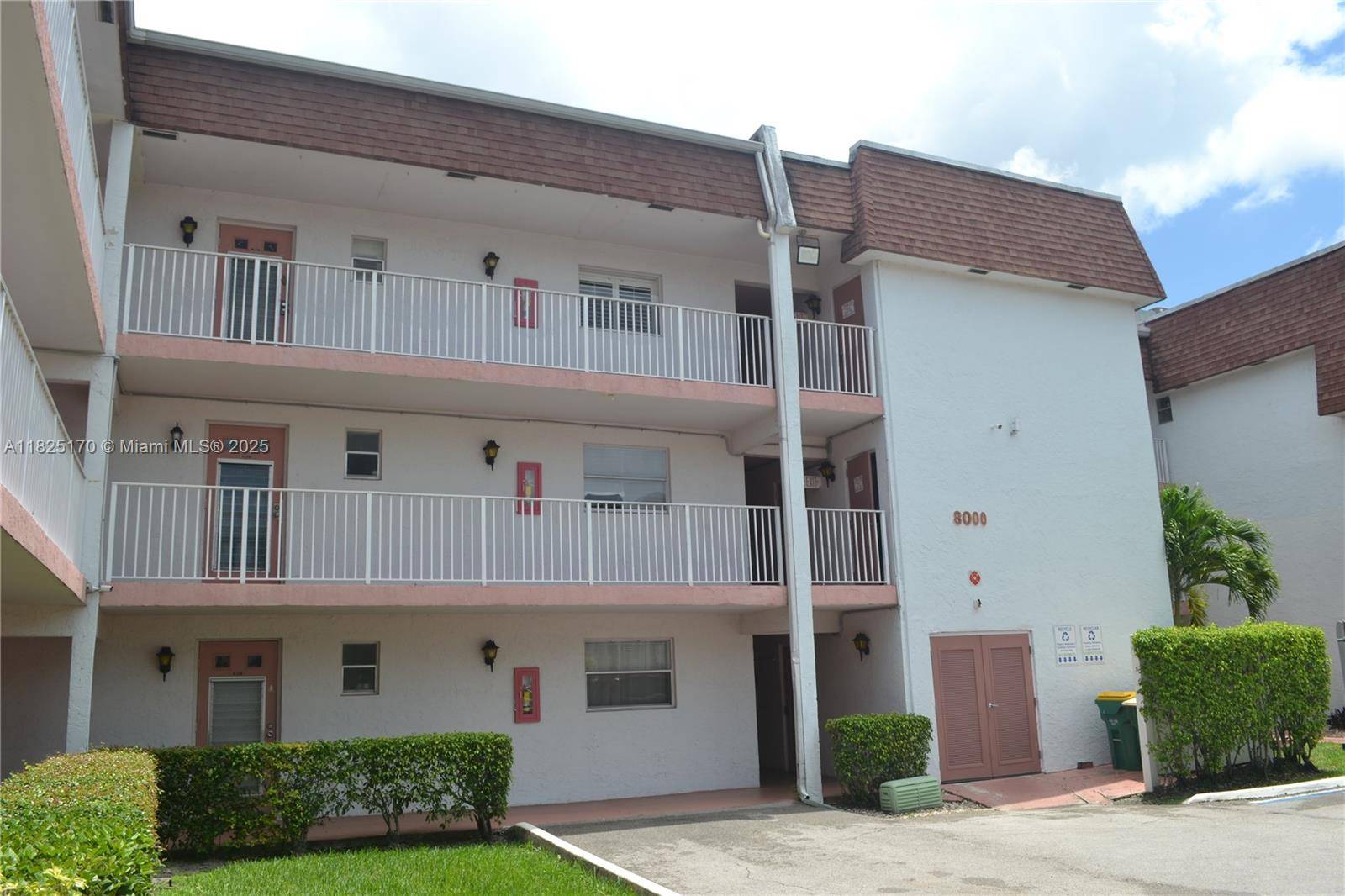 Tamarac, FL 33321,8000 Lagos De Campo Blvd #A-106