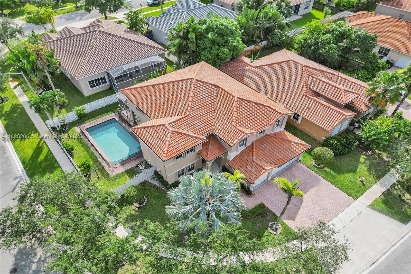 Pembroke Pines, FL 33028,1379 NW 166th Ave