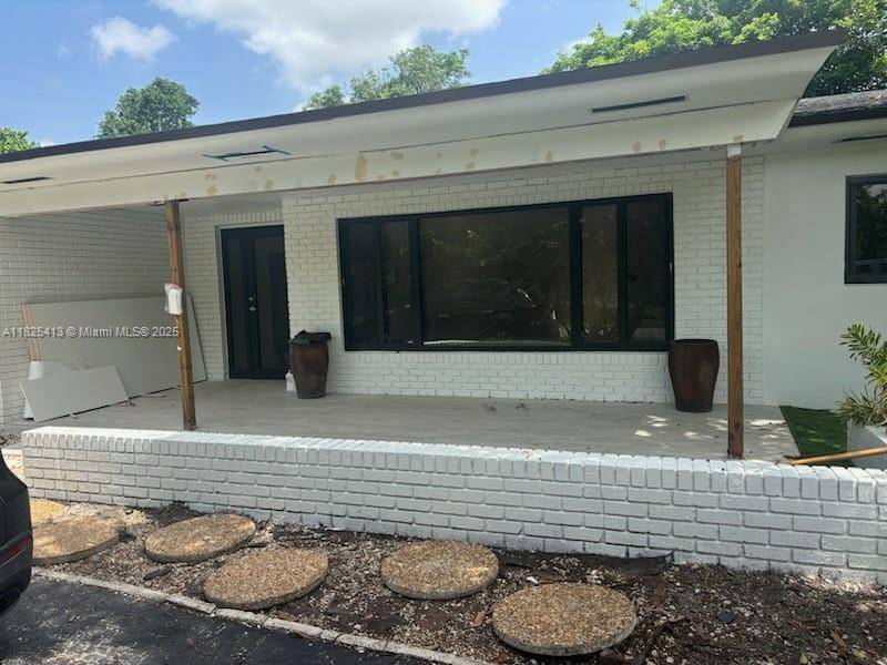 Plantation, FL 33317,7211 NW 7th St #0