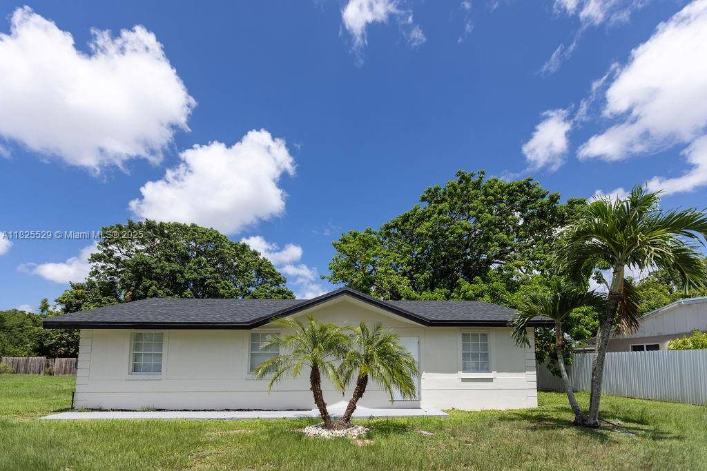 Homestead, FL 33030,355 SW 17th Ave