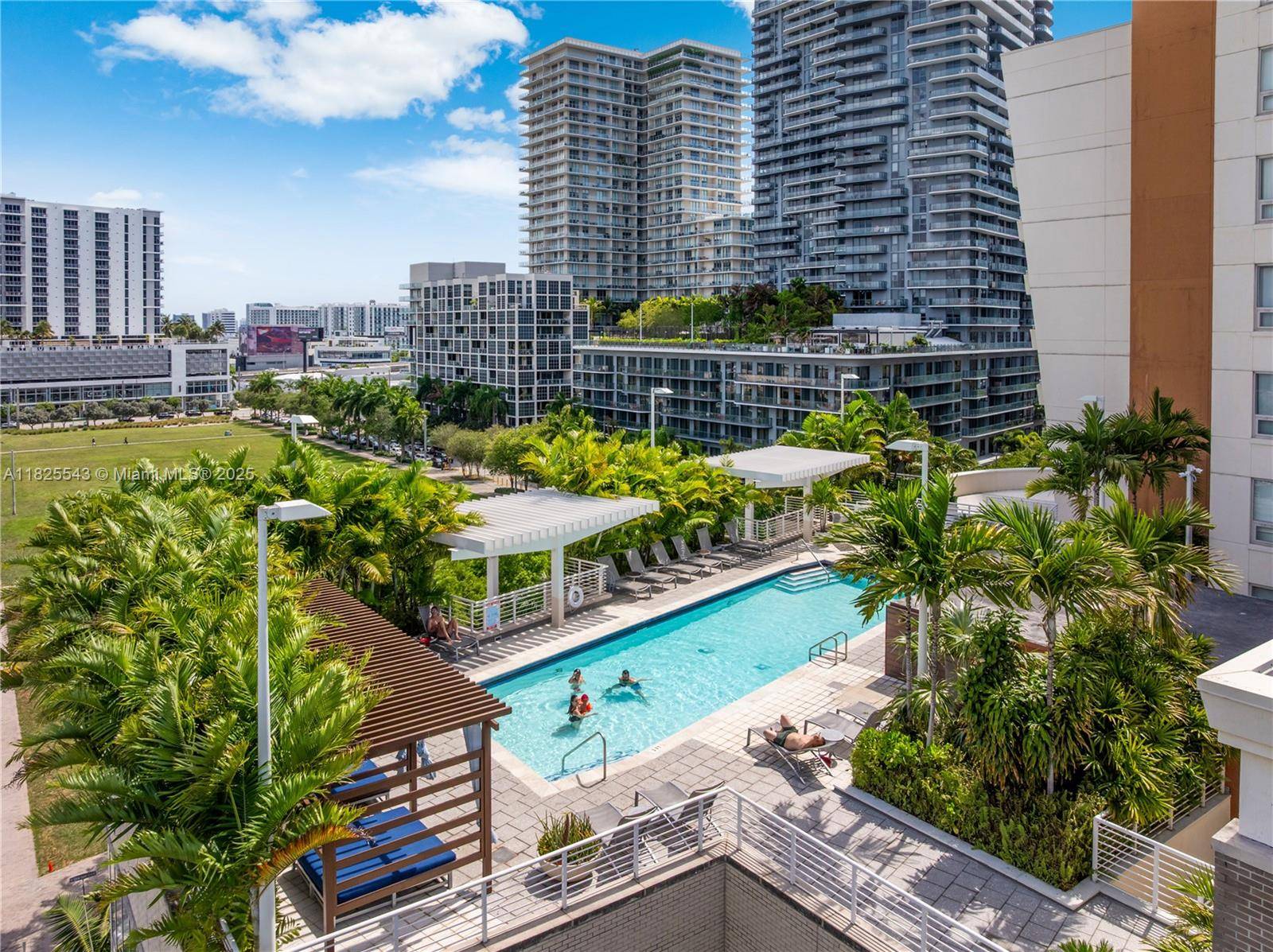 Miami, FL 33137,3250 NE 1st Ave #1016