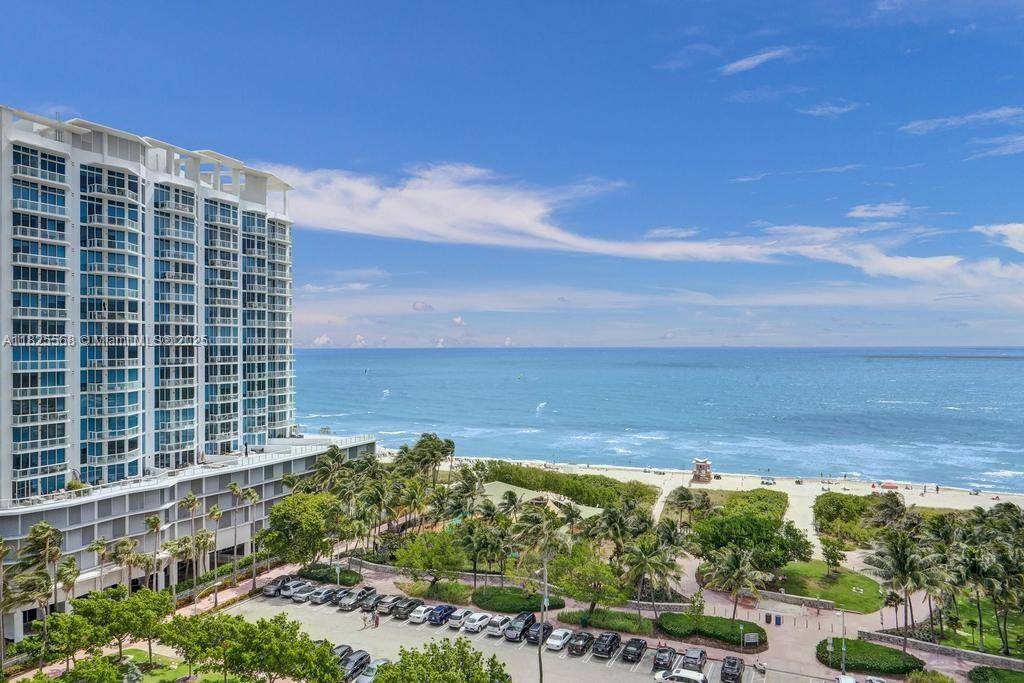 Miami Beach, FL 33141,6450 Collins Ave #1204