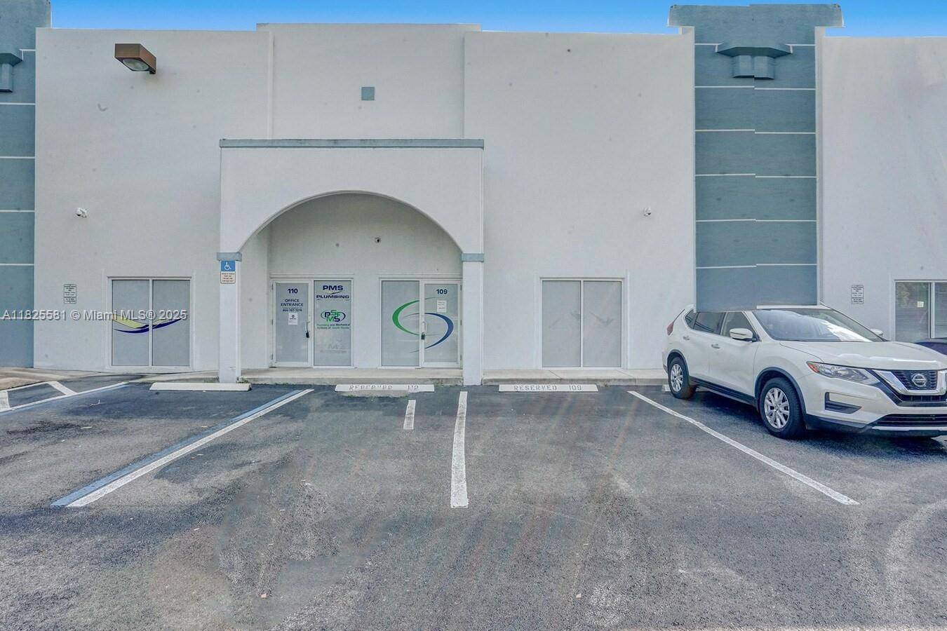 Pembroke Pines, FL 33029,20861 Johnson St #109 & 110