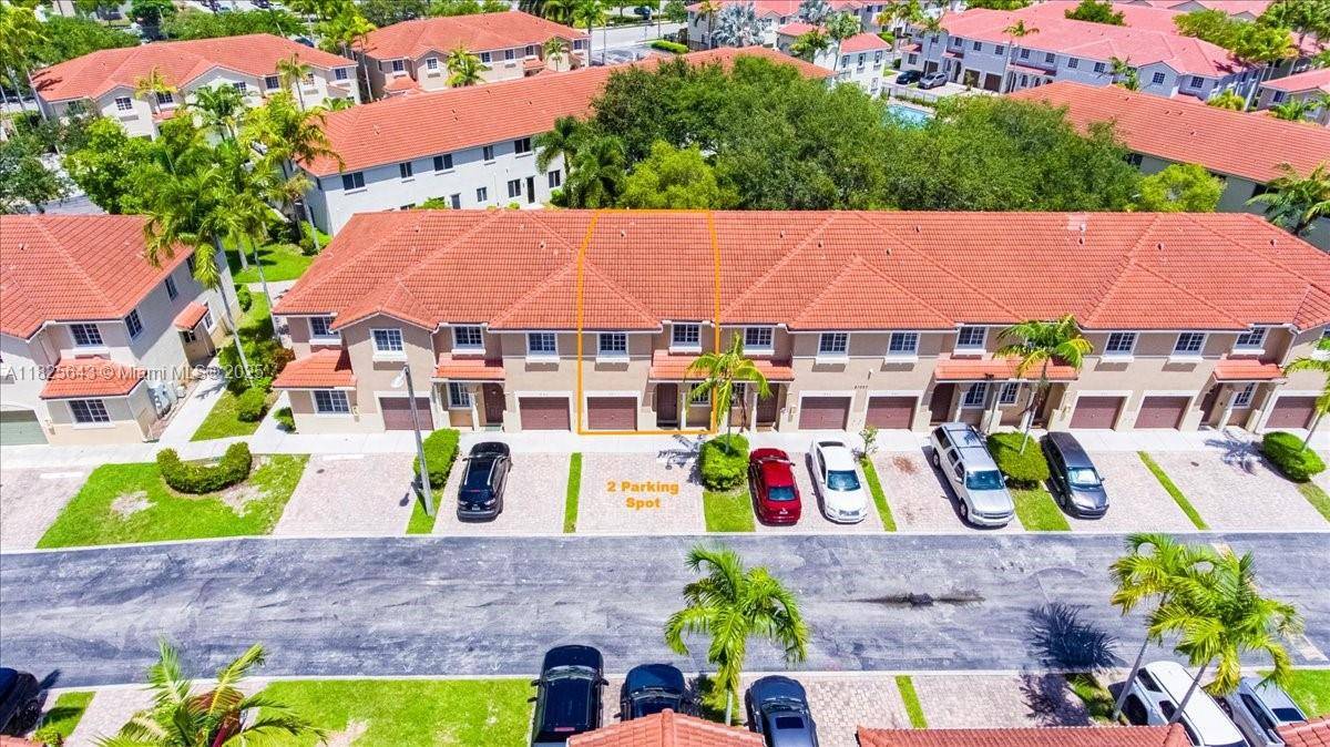 Miami Gardens, FL 33169,21007 NW 14 PL #351