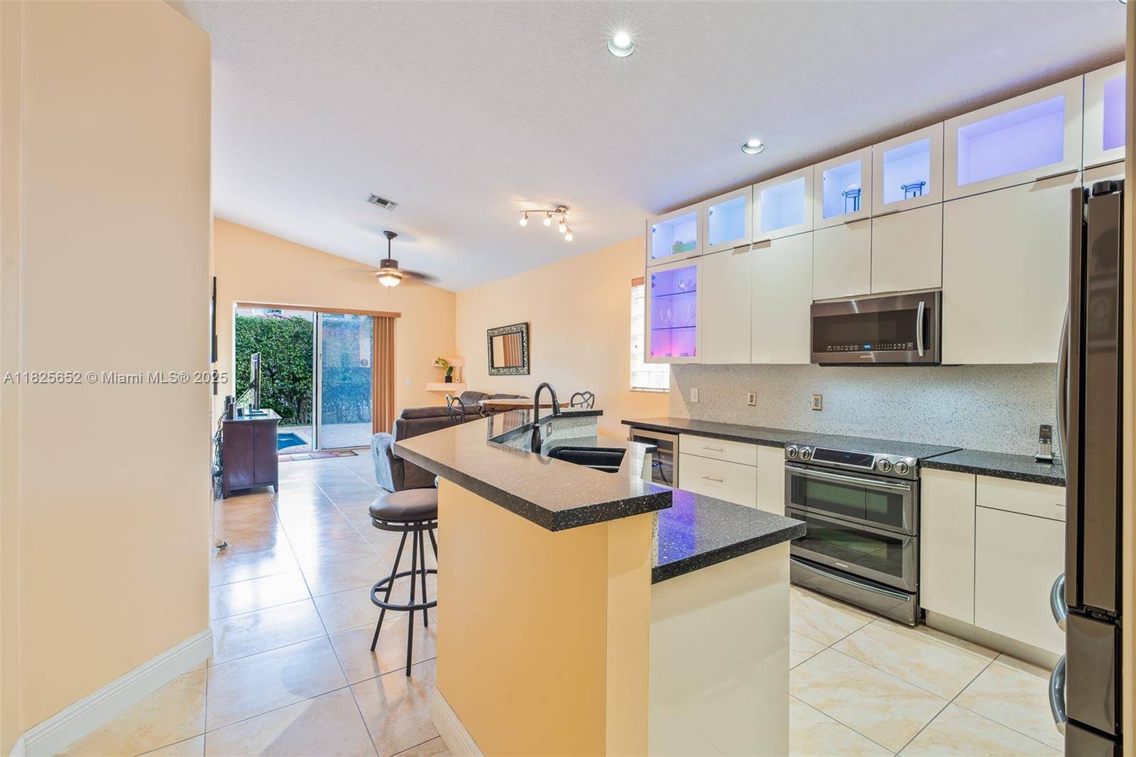Coral Springs, FL 33076,5305 NW 126th Dr
