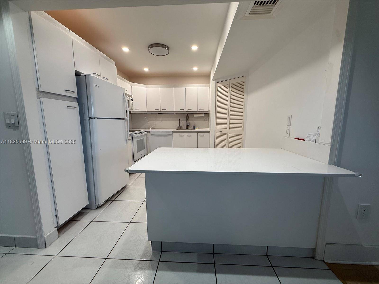 Surfside, FL 33154,9273 Collins Ave #503