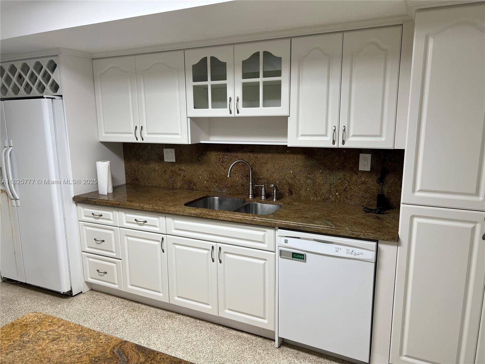 Pinecrest, FL 33156,10820 SW 78th Ave #10820