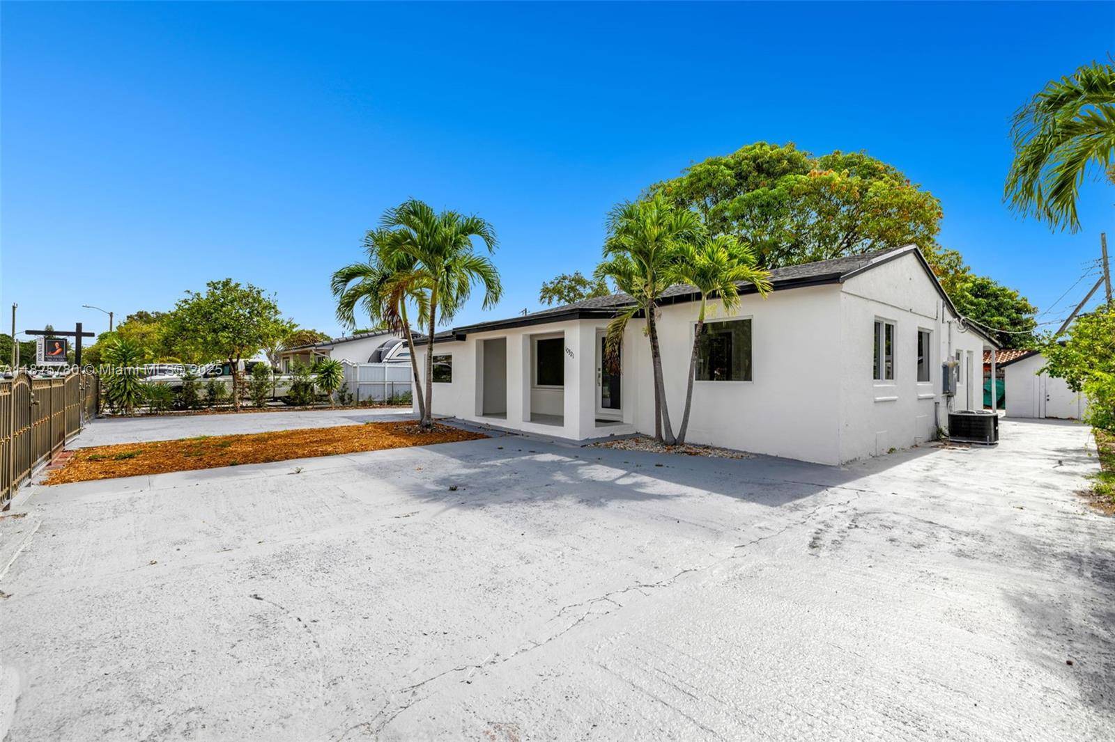 Miami, FL 33147,10321 NW 32nd Pl