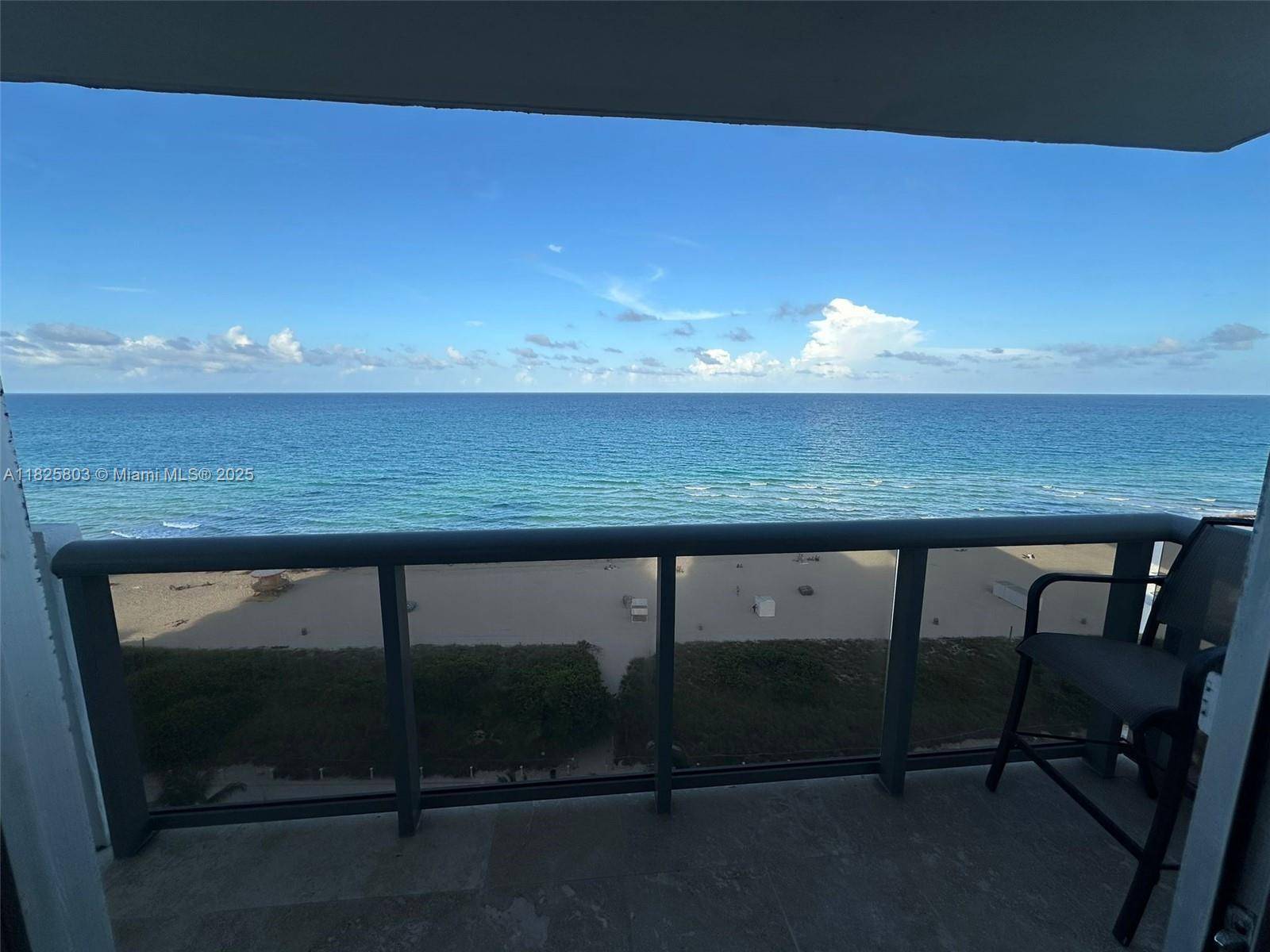 Miami Beach, FL 33140,6039 Collins Ave #1625