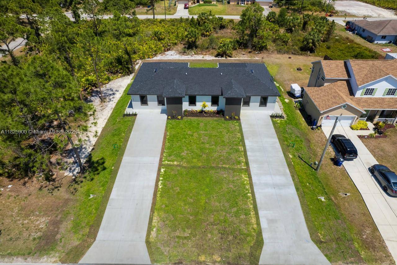 Lehigh Acres, FL 33974,817/819 Eisenhower Blvd