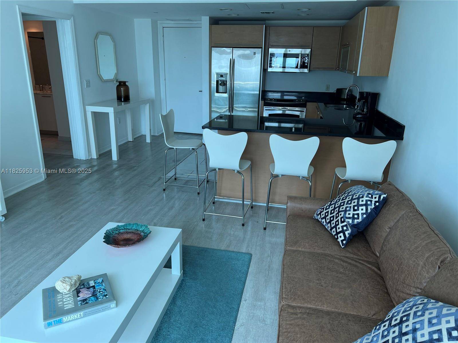 Miami, FL 33131,951 Brickell Ave #3509