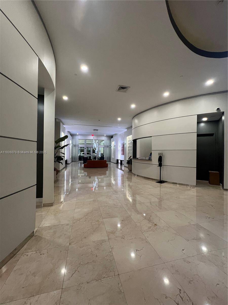 Miami, FL 33156,9066 SW 73rd Ct #507