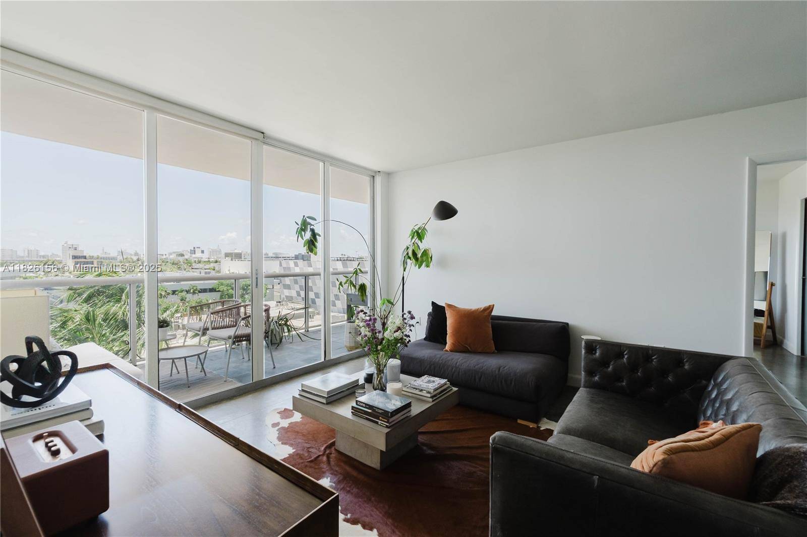 Miami Beach, FL 33139,1900 Sunset Harbour Dr #703