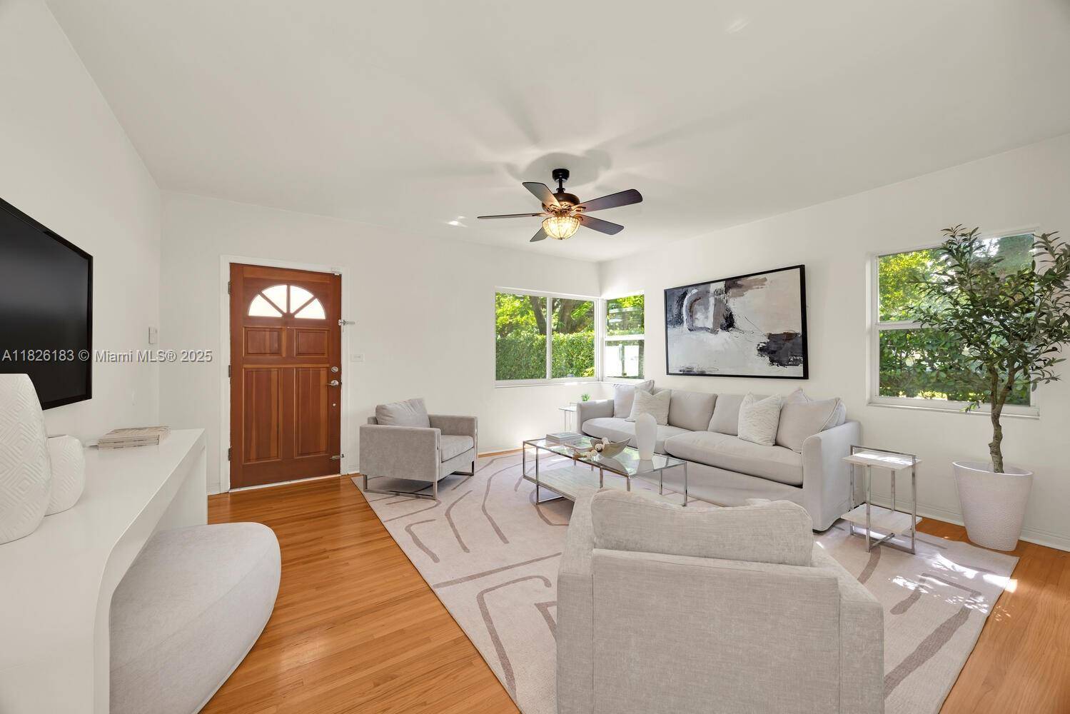 Coral Gables, FL 33134,900 MILAN AV