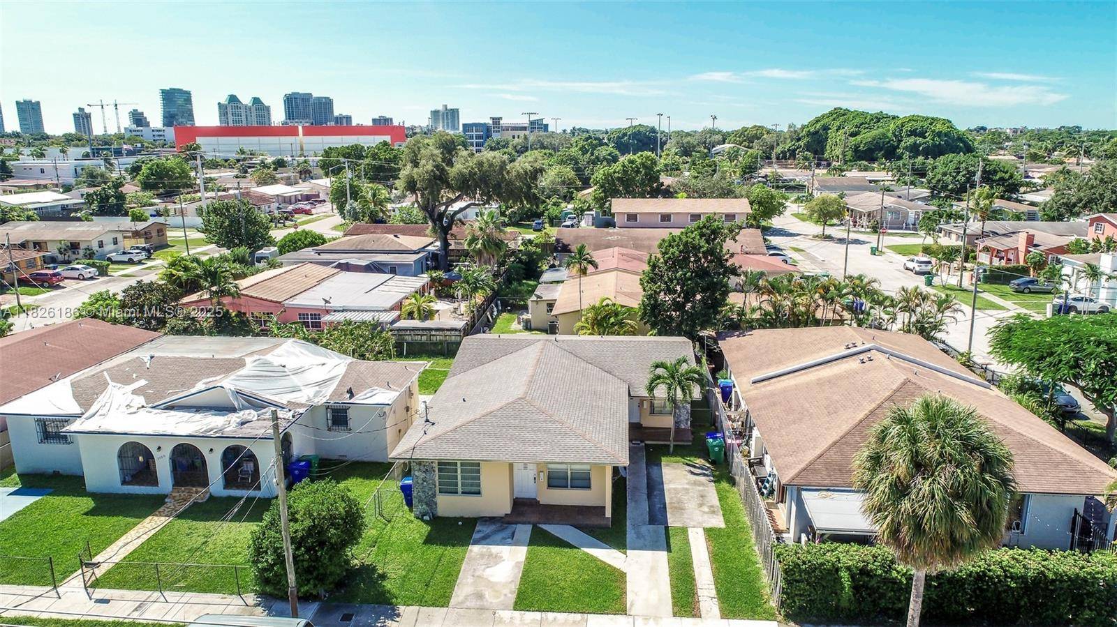 Miami, FL 33133,3156-3158 SW 27 ST