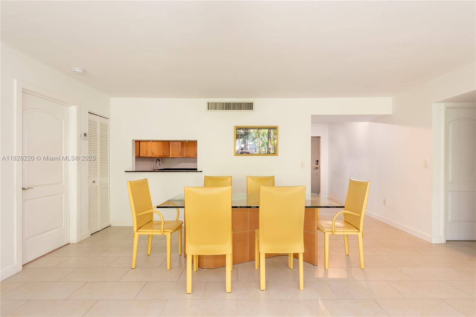 Key Biscayne, FL 33149,101 Ocean Lane Dr #2017
