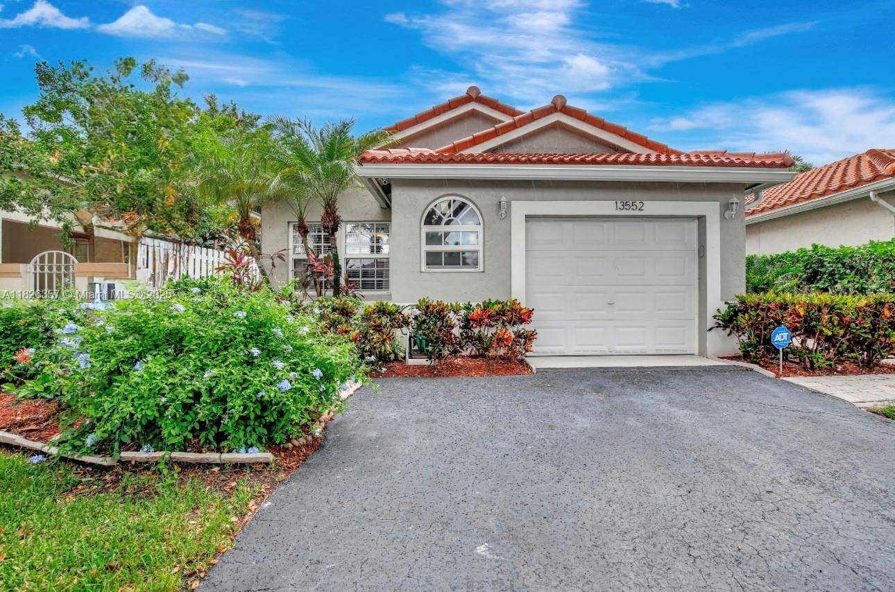 Plantation, FL 33325,13552 NW 5th Ct