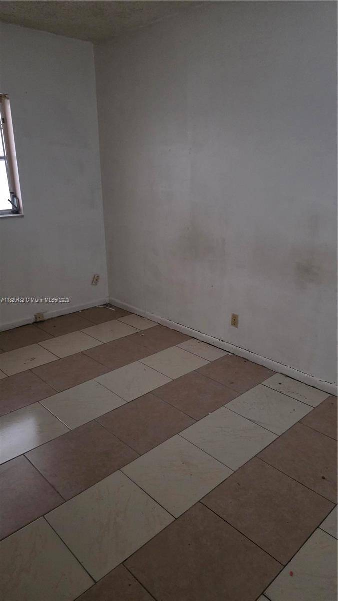 Boca Raton, FL 33428,9723 SW 3rd St