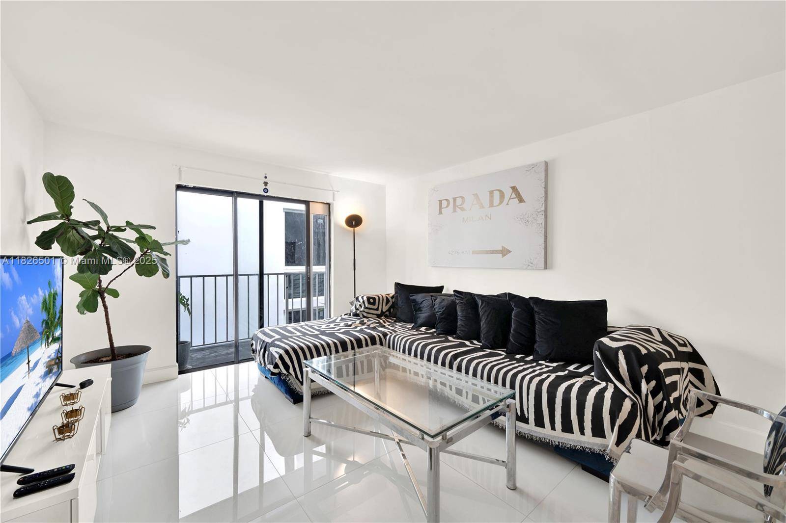 Miami Beach, FL 33139,1225 West Ave #402