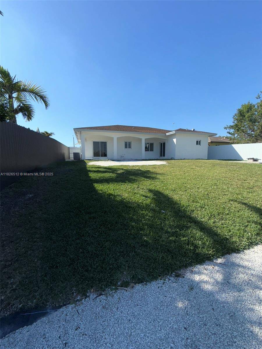 Homestead, FL 33033,29303 SW 142nd Ave