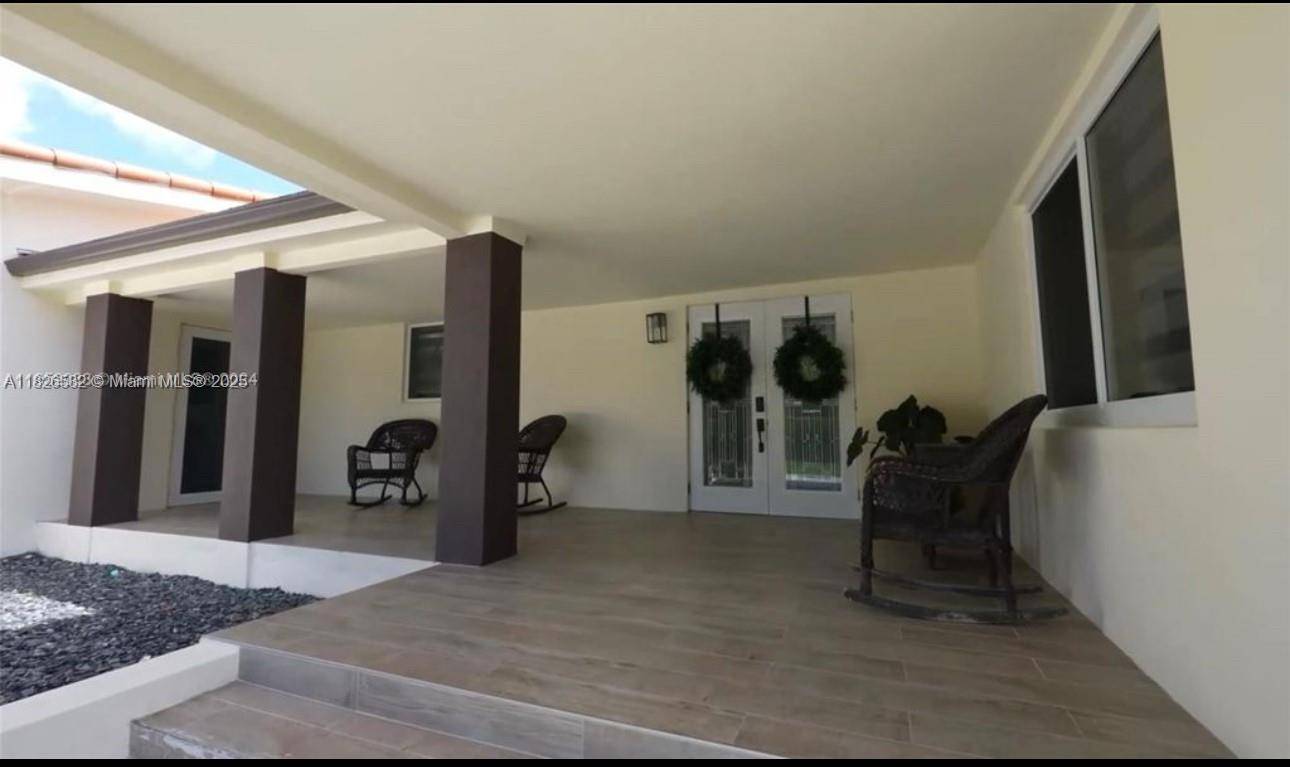Miami, FL 33175,11866 SW 43rd St