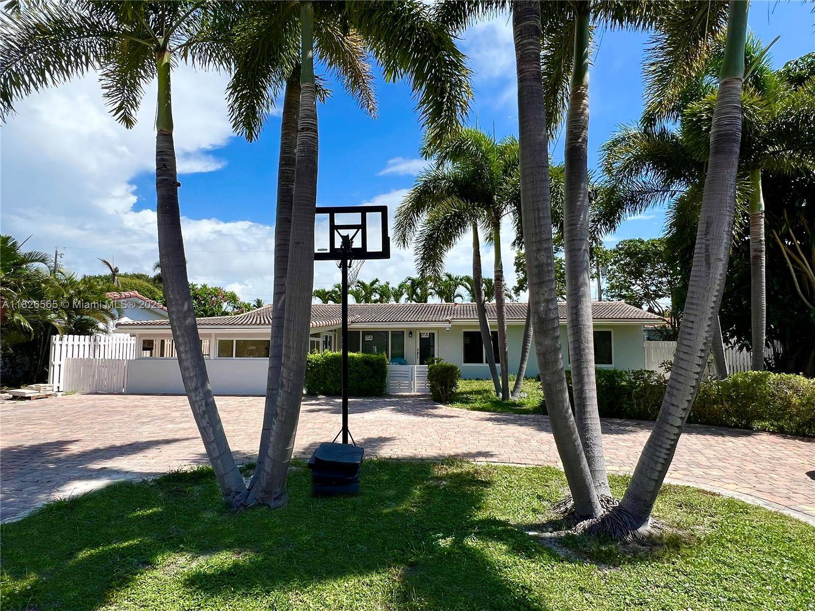 Deerfield Beach, FL 33441,1633 SE 5th Ct