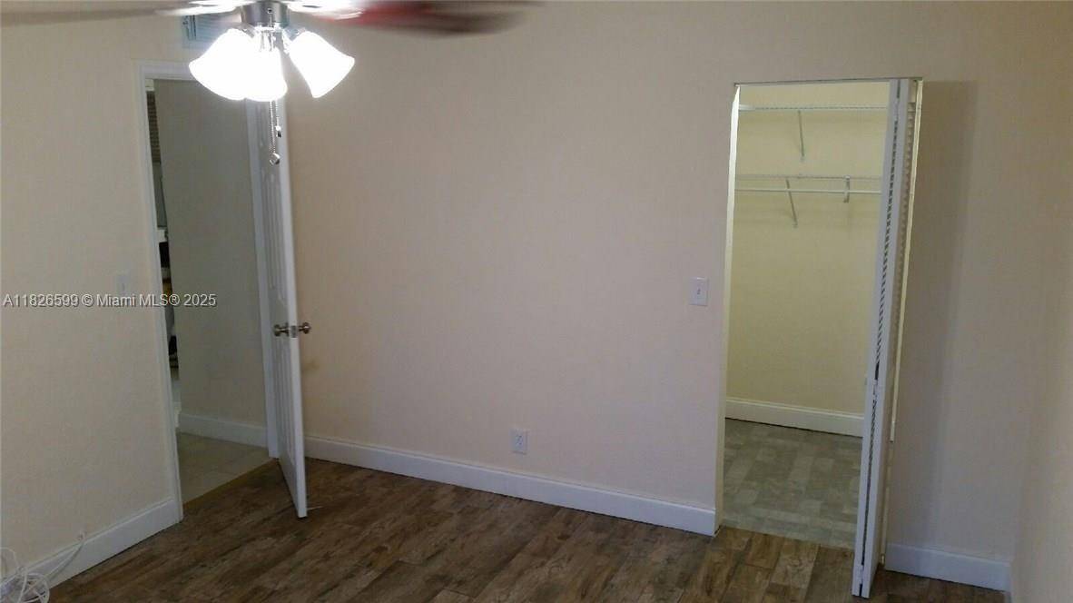 Hallandale Beach, FL 33009,180 NE 12th Ave #11E