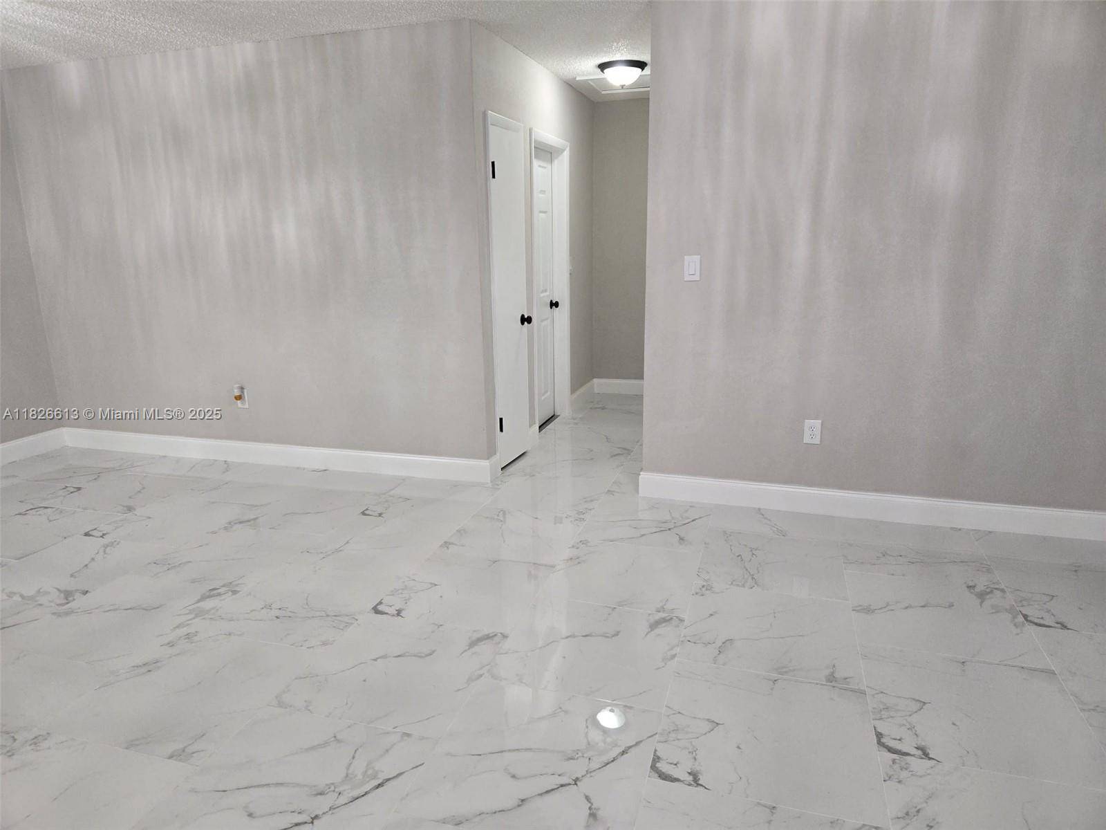 Hollywood, FL 33024,7600 Simms St