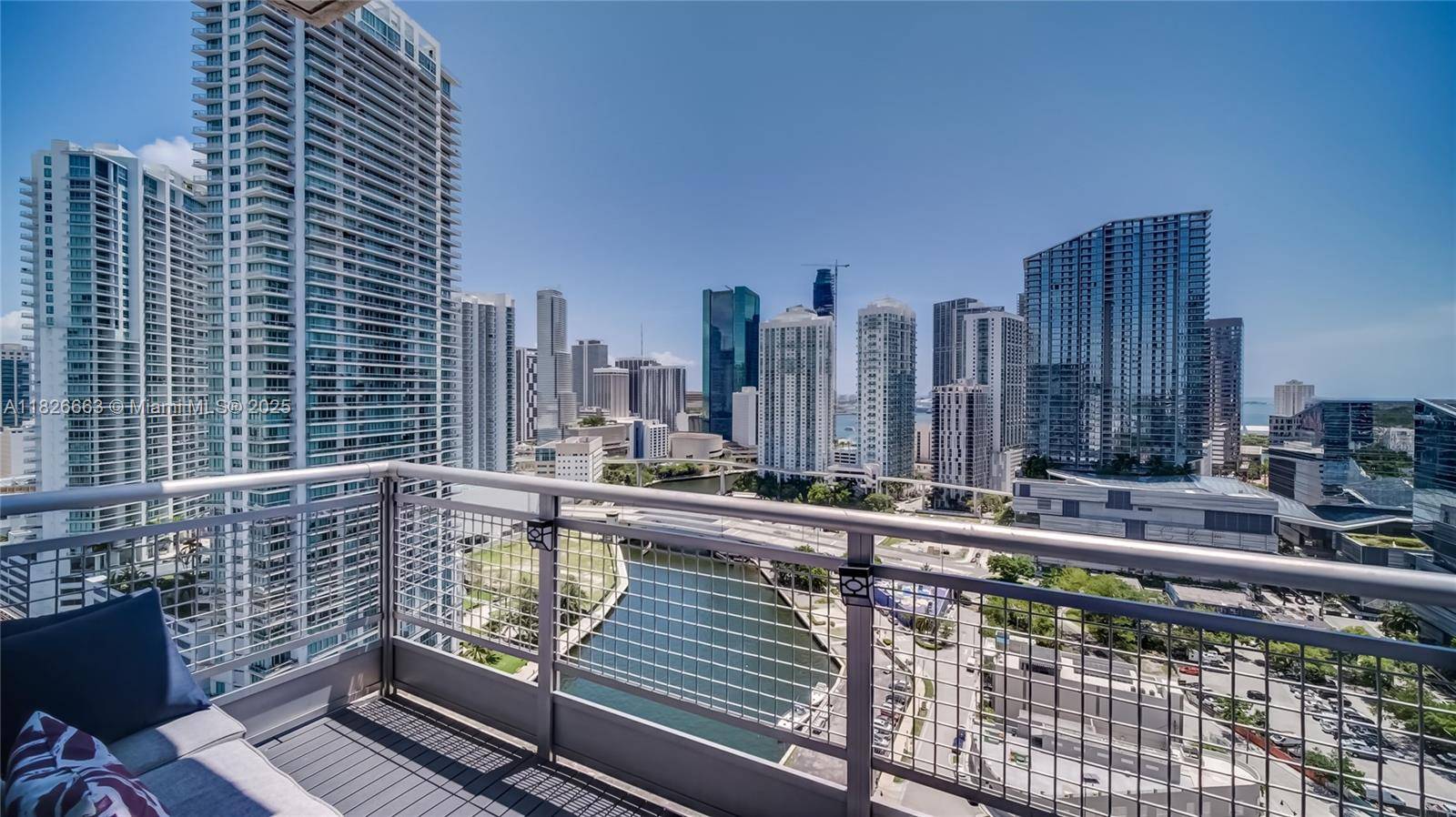 Miami, FL 33130,690 SW 1st Ct #2704
