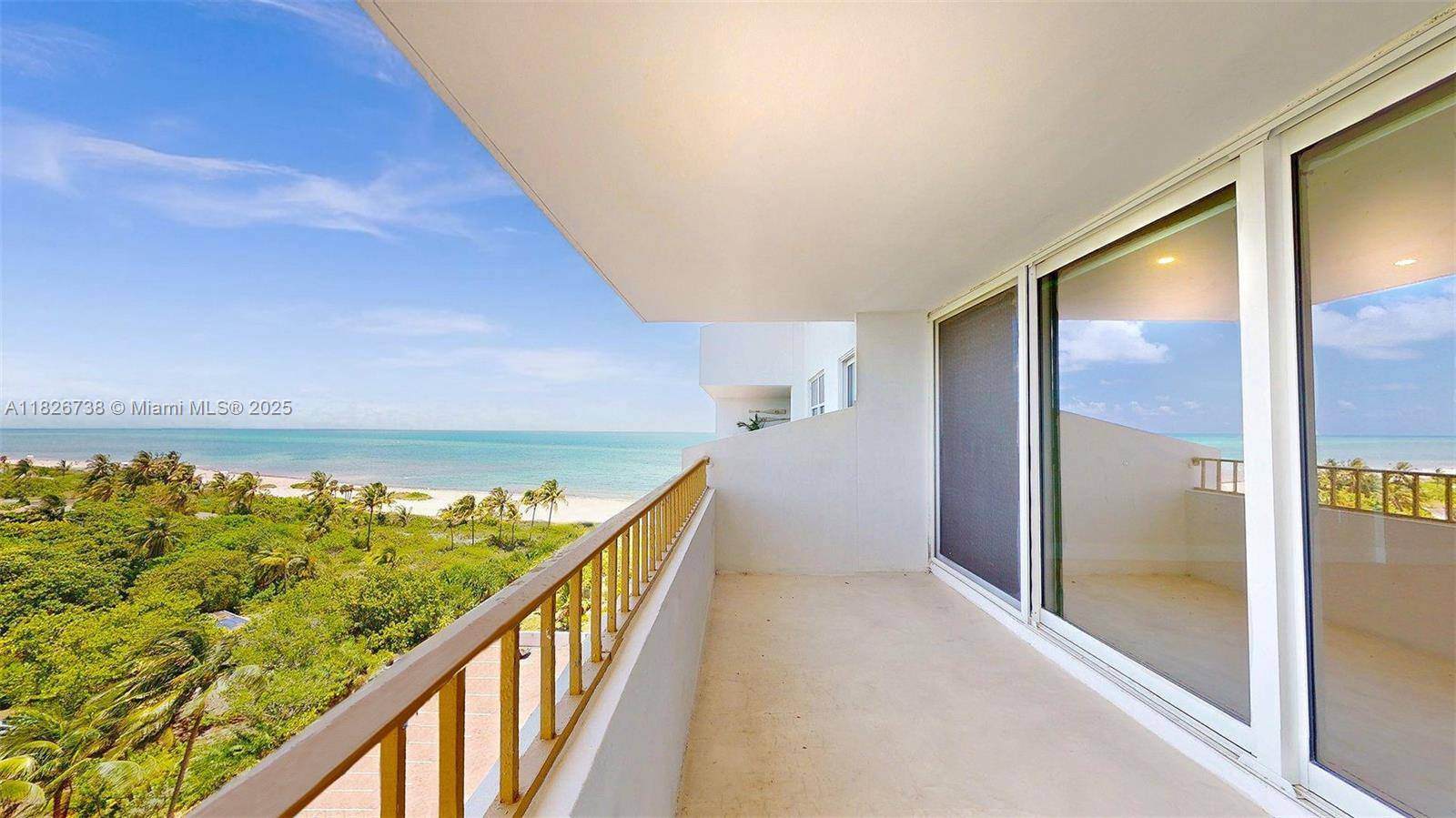 Key Biscayne, FL 33149,177 Ocean Lane Dr #906