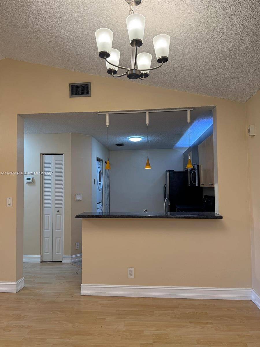 Plantation, FL 33322,10141 W Sunrise Blvd #302