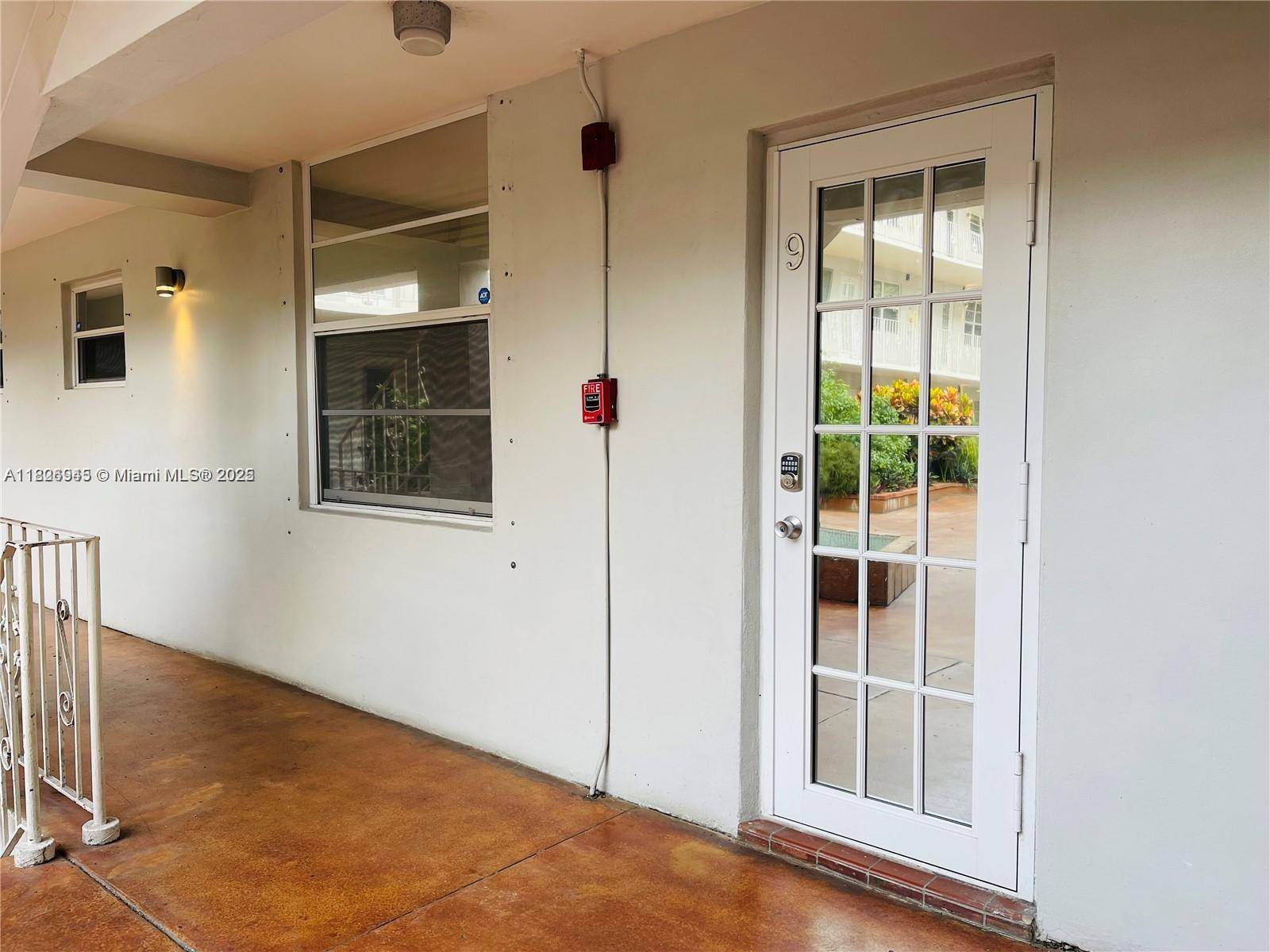 Miami Beach, FL 33139,1698 Jefferson Ave #9