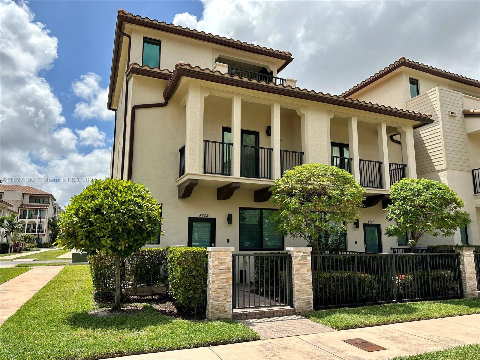 Doral, FL 33166,4702 NW 83rd Path