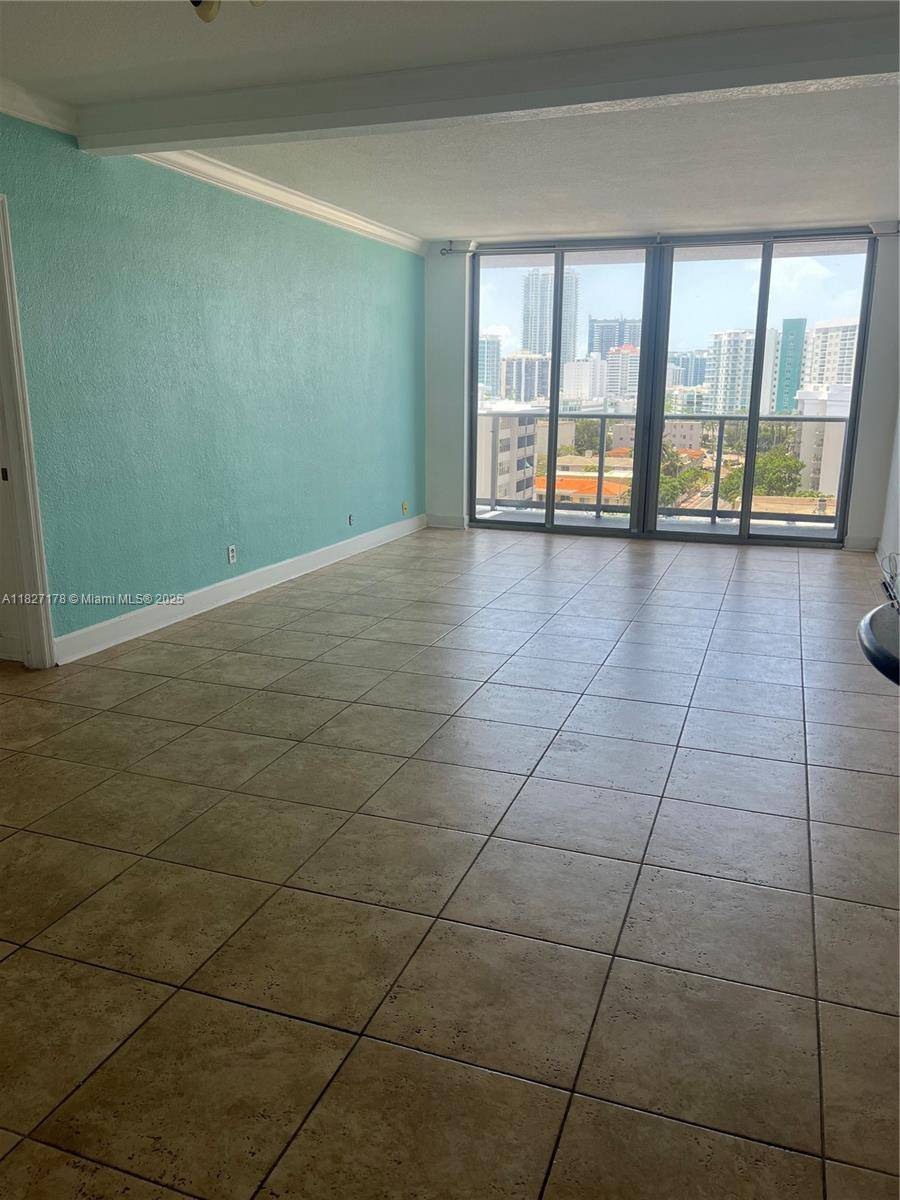 Miami Beach, FL 33141,401 69th St #900