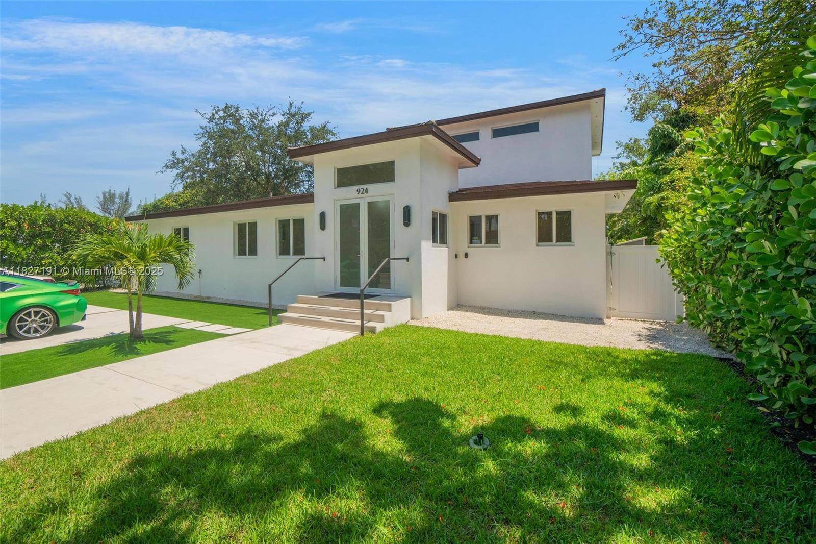 Biscayne Park, FL 33161,Address not disclosed