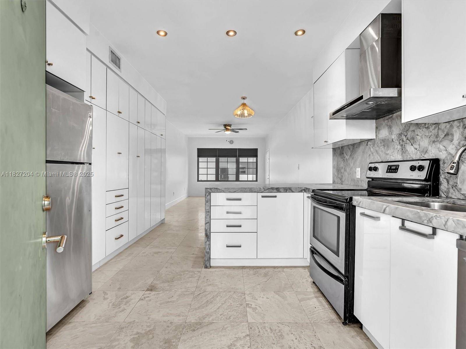 Miami Beach, FL 33139,1045 Lenox Ave #12