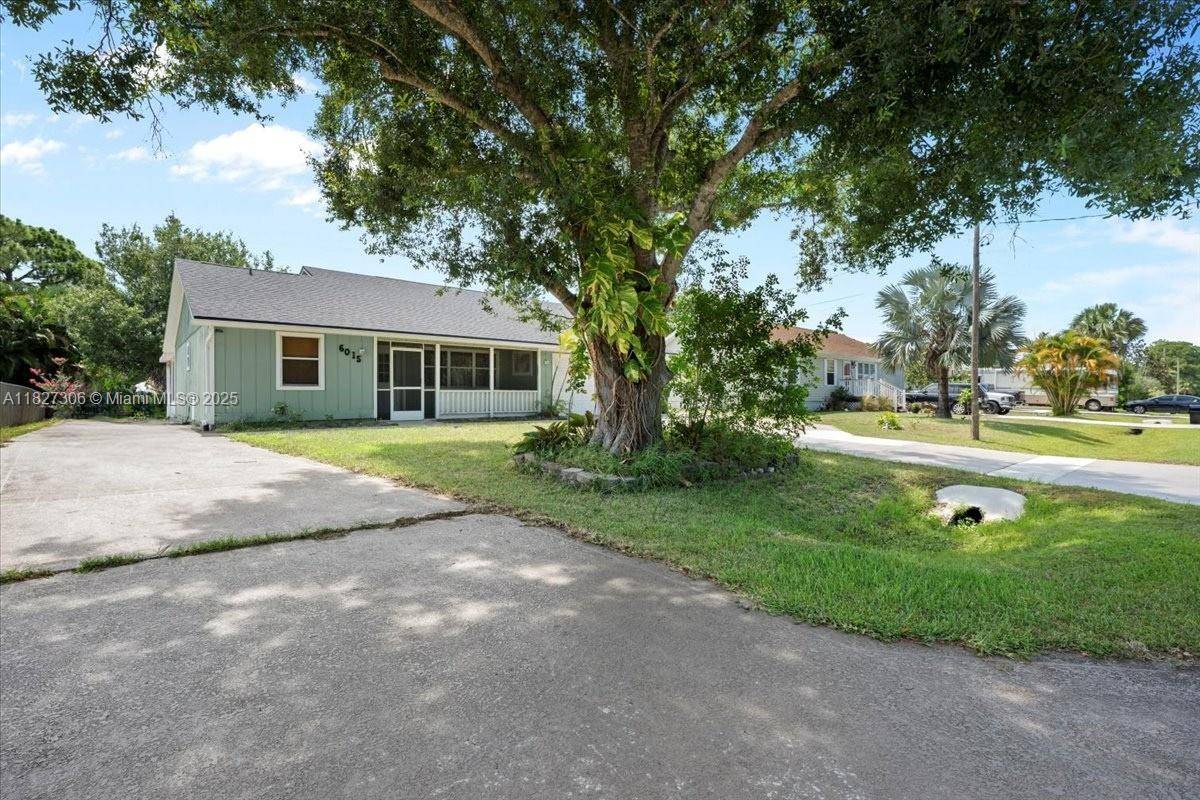 Fort Pierce, FL 34982,6015 Raintree