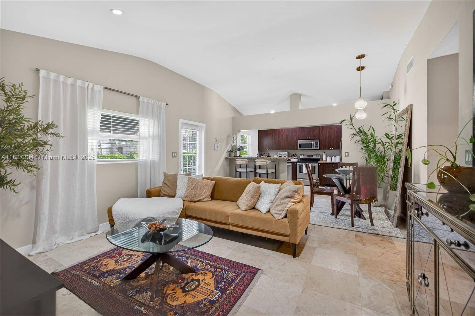 Fort Lauderdale, FL 33315,510 SW 19th St