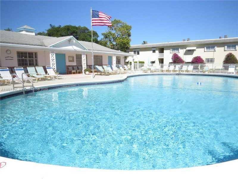 Hollywood, FL 33019,1350 N 12th Ct #6B